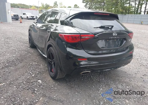 2017 Infiniti Qx30 Luxury z USA, uszkodzony, nr VIN SJKCH5CP7HA039764